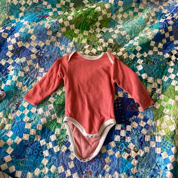 MEC bodysuit bundle - Picture 5 of 5